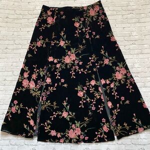 Topshop Black Velvet Floral A-Line Skirt